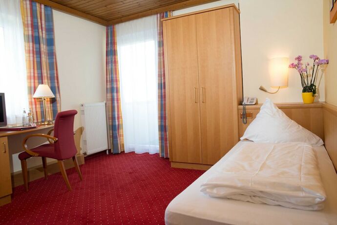 Imagen de la habitación del Hotel Haberl am Attersee. Foto 18