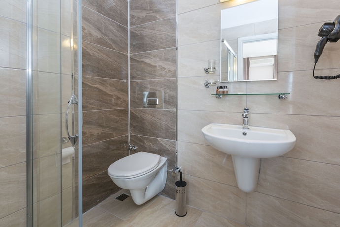 Imagen de la habitación del Hotel Habesos. Foto 15