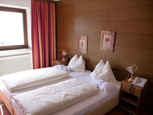 Imagen de la habitación del Hotel Habhof Garni. Foto 11