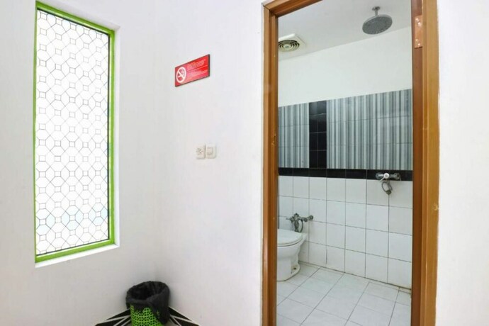 Imagen de la habitación del Hotel Habibah Syariah. Foto 30