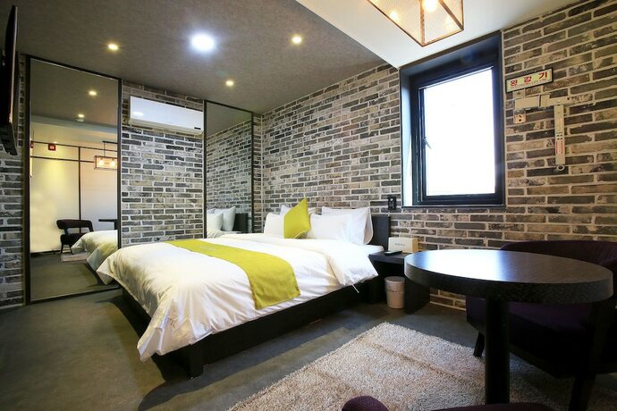 Imagen general del Hotel Habibi. Foto 1