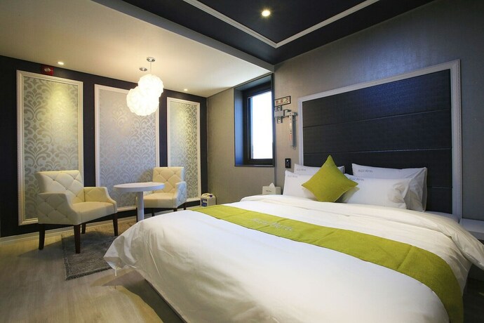 Imagen general del Hotel Habibi. Foto 11