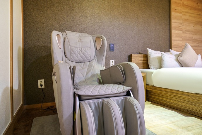 Imagen de la habitación del Hotel Habibi. Foto 21