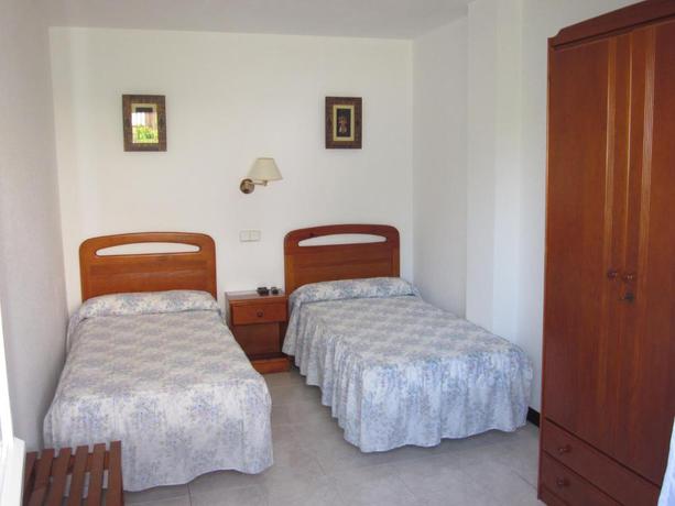 Imagen general del Hotel Habitaciones L&oacute;pez Azcona. Foto 8