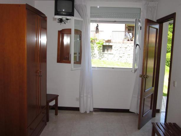 Imagen general del Hotel Habitaciones L&oacute;pez Azcona. Foto 13