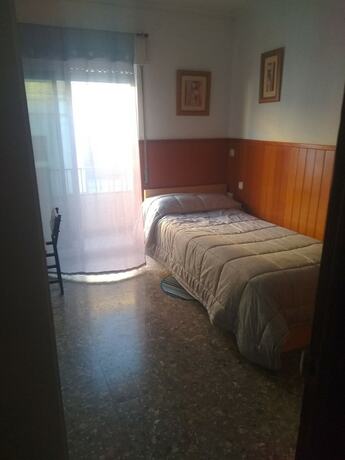 Imagen de la habitación del Hotel Habitaciones Petrer. Foto 10