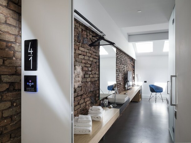 Imagen de la habitación del Hotel Habitat, Catania. Foto 19