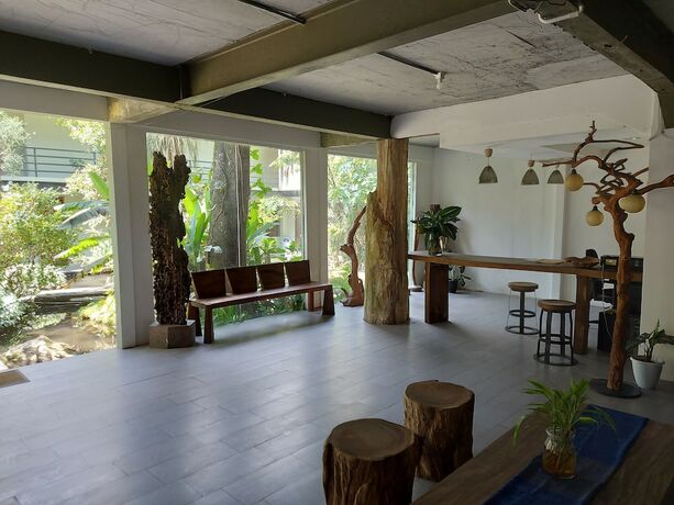 Imagen general del Hotel Habitat Hills by Makati. Foto 3