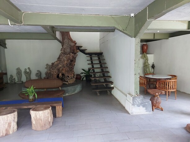 Imagen general del Hotel Habitat Hills by Makati. Foto 7