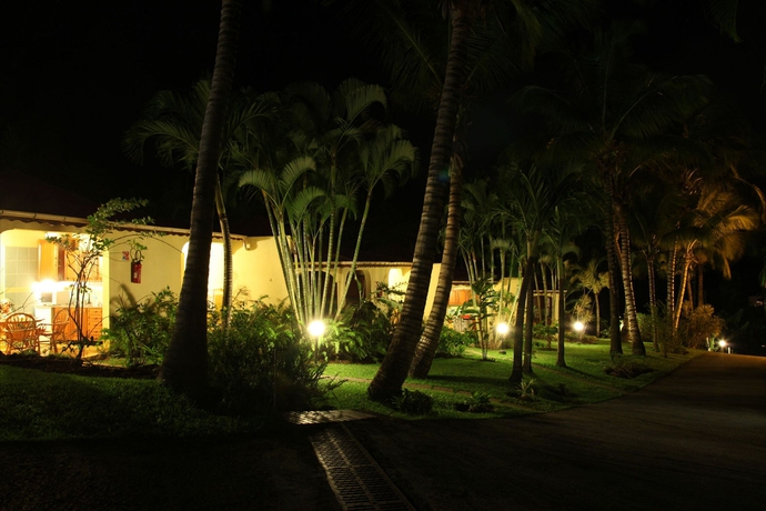 Imagen de los exteriores del Hotel Habitation Grande Anse. Foto 6