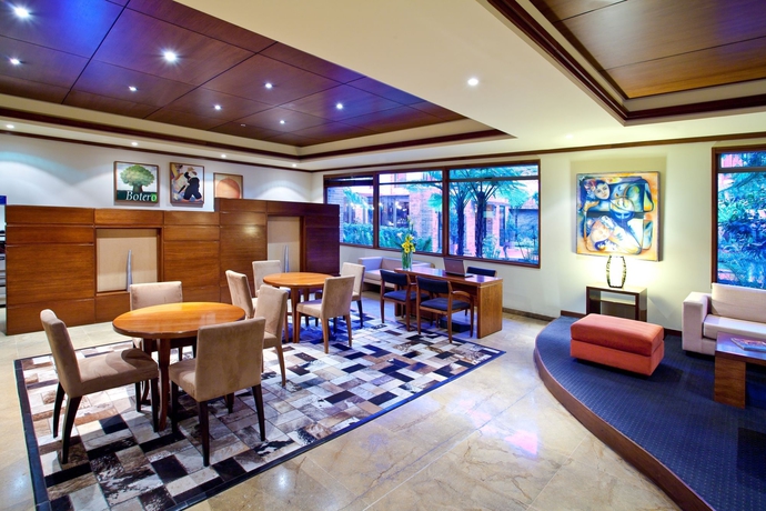 Imagen de los interiores del Hotel Habitel Select. Foto 13