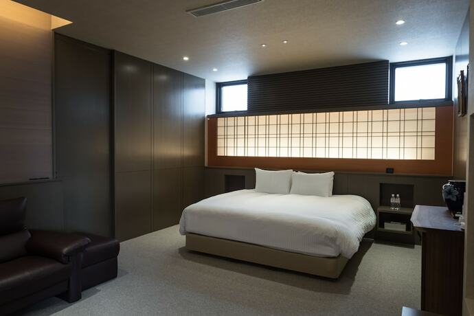 Imagen de la habitación del Hotel Hachi. Foto 33