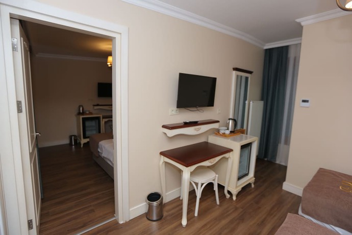 Imagen de la habitación del Hotel Haci Bayram. Foto 8