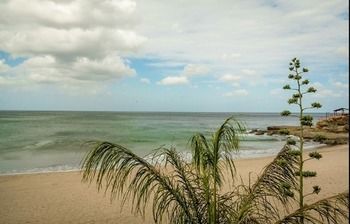 Imagen de los exteriores del Hotel Hacienda Amarilla del Mar. Foto 7