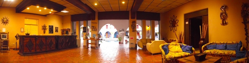 Imagen de los interiores del Hotel Hacienda Bugambilias. Foto 16