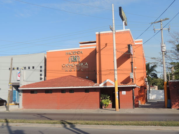 Imagen de los interiores del Hotel Hacienda Canada Rica 1. Foto 13
