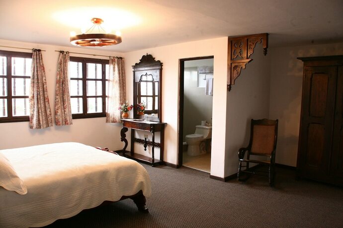 Imagen de la habitación del Hotel Hacienda Chorlavi. Foto 17