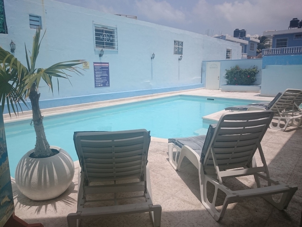 Imagen de la piscina del Hotel Hacienda De Castilla. Foto 19