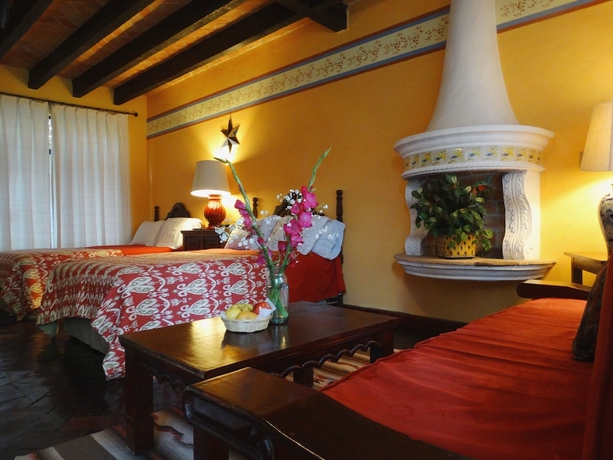 Imagen de la habitación del Hotel Hacienda De Las Flores. Foto 4