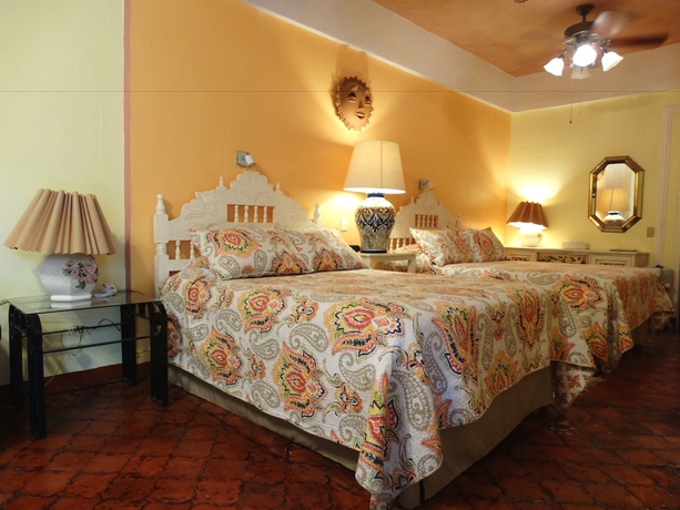 Imagen de la habitación del Hotel Hacienda De Las Flores. Foto 6