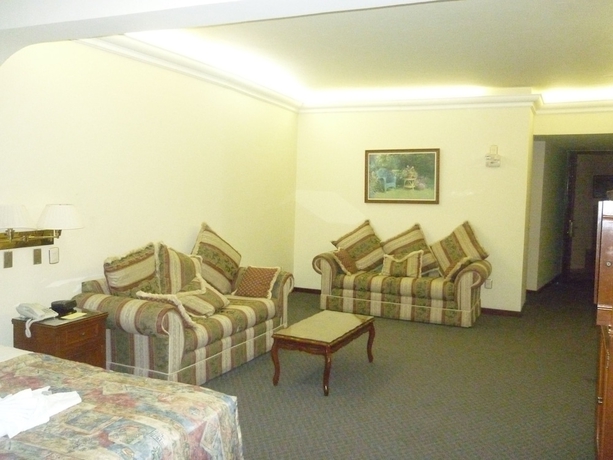 Imagen de la habitación del Hotel Hacienda De Los &Aacute;ngeles By Rotamundos. Foto 9