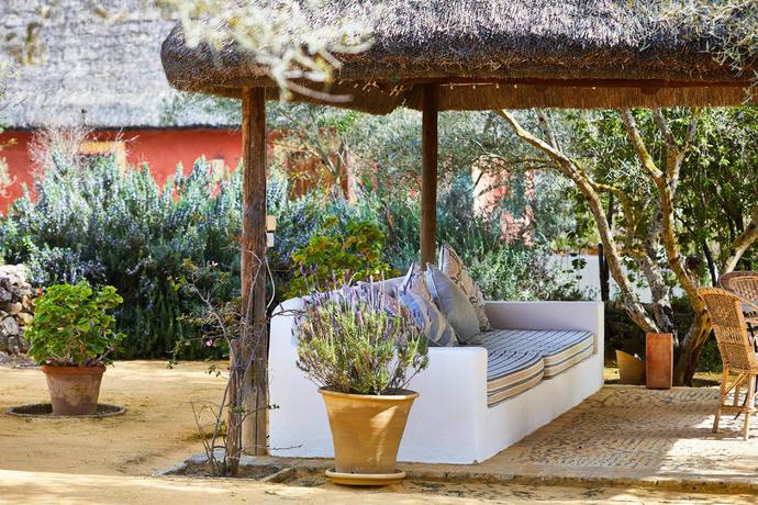 Imagen de los interiores del Hotel Hacienda De San Rafael. Foto 8