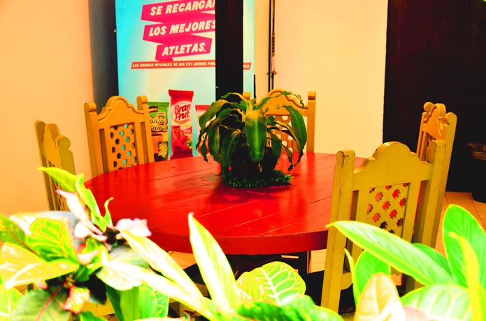 Imagen del bar/restaurante del Hotel Hacienda De Vallarta Centro. Foto 3