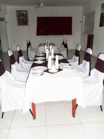 Imagen del bar/restaurante del Hotel Hacienda De Zapata. Foto 2