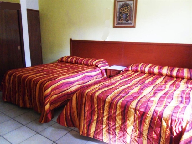 Imagen de la habitación del Hotel Hacienda De Zapata. Foto 3