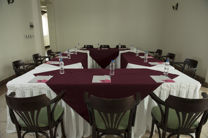 Imagen de los interiores del Hotel Hacienda Del Rio. Foto 16