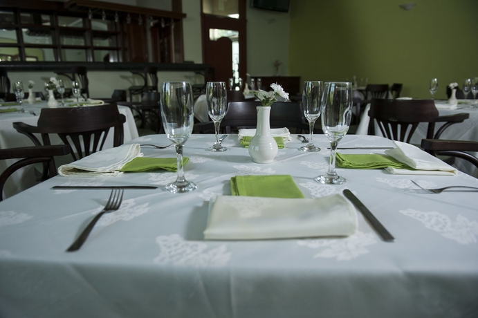 Imagen del bar/restaurante del Hotel Hacienda Del Rio. Foto 5