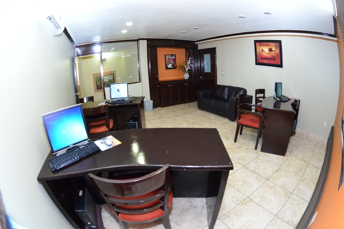 Imagen de los interiores del Hotel Hacienda Del Rio. Foto 16