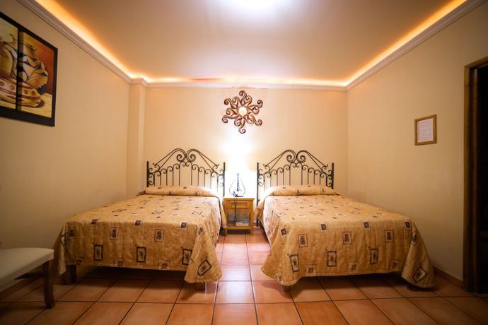 Imagen de la habitación del Hotel Hacienda Del Sol. Foto 4