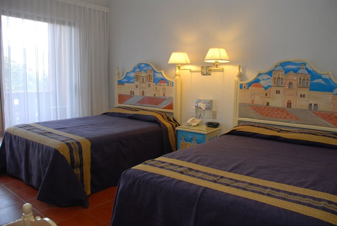 Imagen de la habitación del Hotel Hacienda Don Cenobio. Foto 4