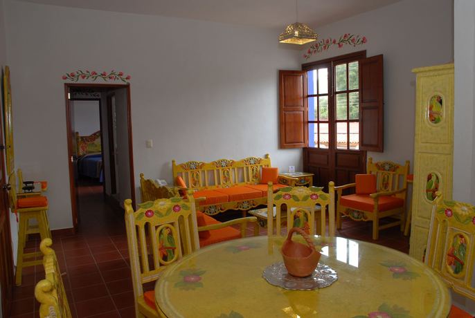 Imagen de la habitación del Hotel Hacienda Don Cenobio. Foto 7