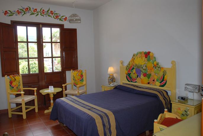 Imagen de la habitación del Hotel Hacienda Don Cenobio. Foto 9