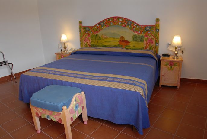 Imagen de la habitación del Hotel Hacienda Don Cenobio. Foto 11