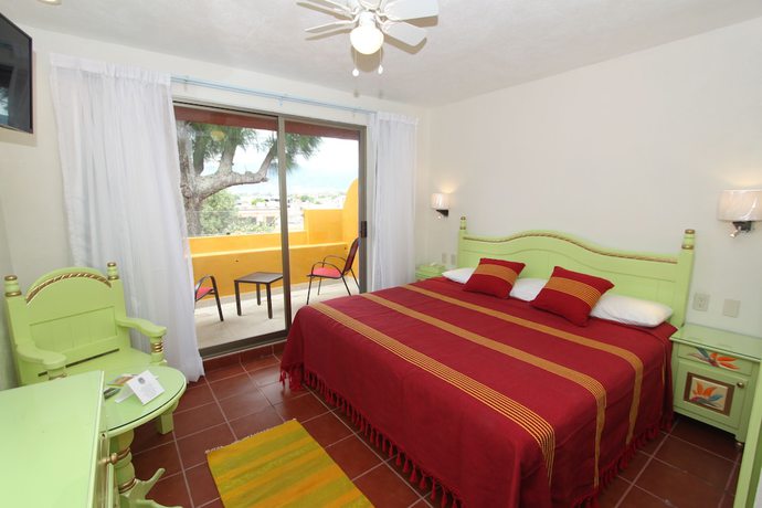 Imagen de la habitación del Hotel Hacienda Don Cenobio. Foto 12