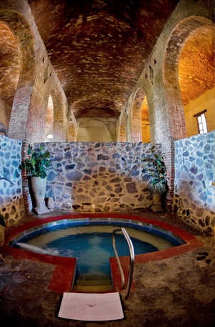 Imagen de la piscina del Hotel Hacienda El Carmen & Spa. Foto 19