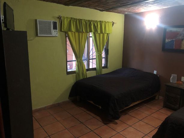 Imagen de la habitación del Hotel Hacienda El Ceboruco. Foto 11