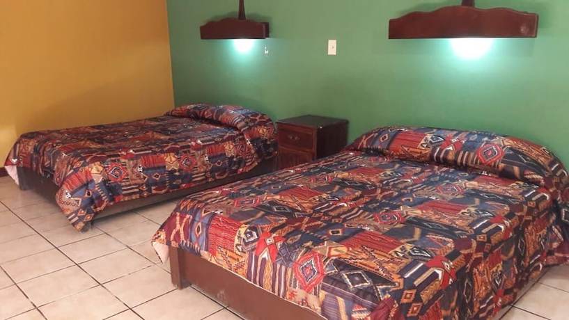 Imagen de la habitación del Hotel Hacienda Escondida. Foto 2
