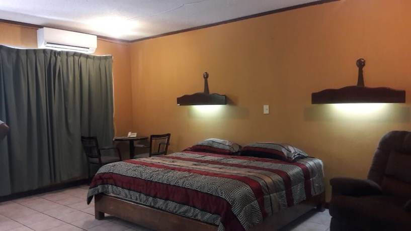 Imagen de la habitación del Hotel Hacienda Escondida. Foto 4