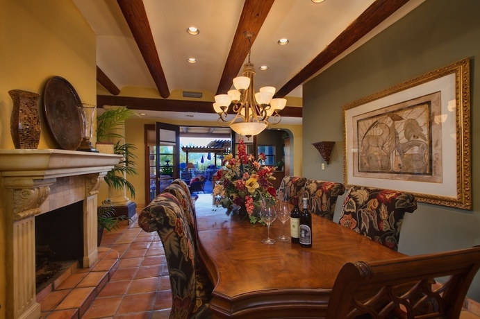 Imagen de la habitación del Hotel Hacienda Estate. Foto 8