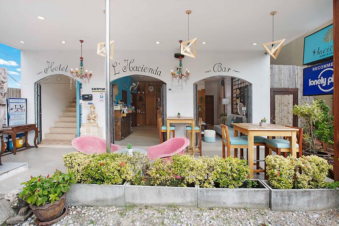 Imagen de los exteriores del Hotel Hacienda Fisherman's Village Koh Samui. Foto 14