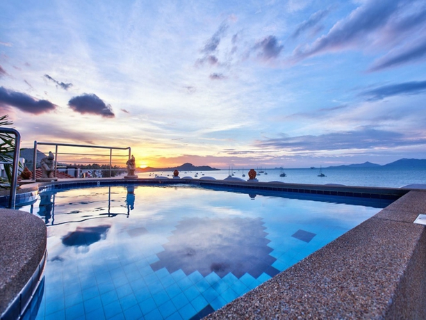 Imagen de la piscina del Hotel Hacienda Fisherman's Village Koh Samui. Foto 19