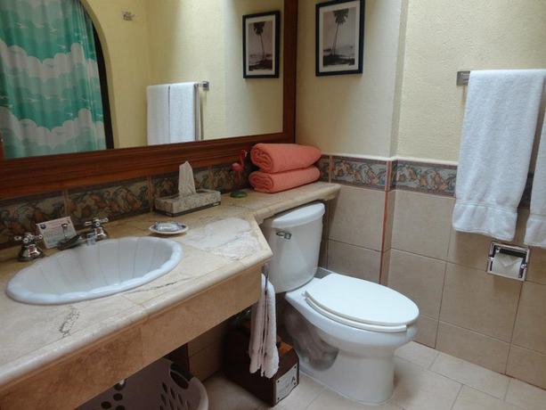 Imagen de la habitación del Hotel Hacienda Flamingos. Foto 14