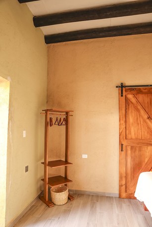 Imagen de la habitación del Hotel Hacienda Gamboa. Foto 14
