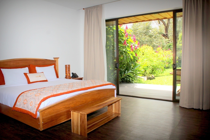 Imagen de la habitación del Hotel Hacienda Guachipelin. Foto 9