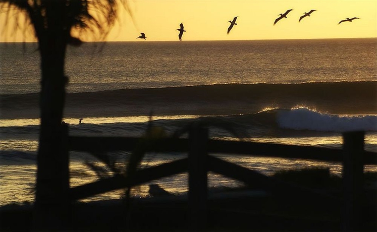 Imagen de los exteriores del Hotel Hacienda Iguana Beach and Golf Resort. Foto 5
