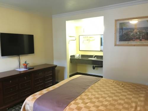 Imagen de la habitación del Hotel Hacienda Inn. Foto 10